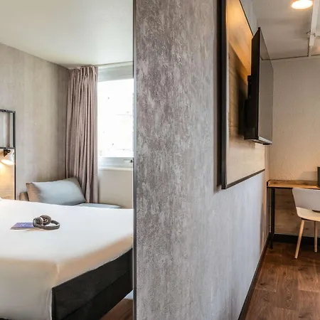 Ibis Paris ホテル 3*
