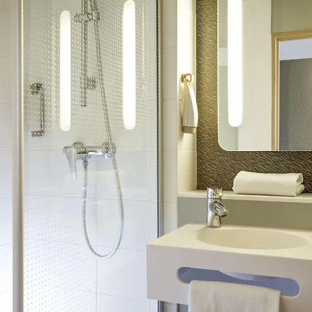 Hotel Ibis Paris 3*