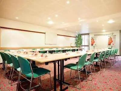 Ibis Paris 3*